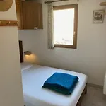 Maison Mitoyenne Avec Climatisation Et Parking A - Fr-1-251-877 Bormes-les-Mimosas